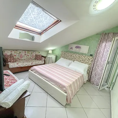 Living Apartment *